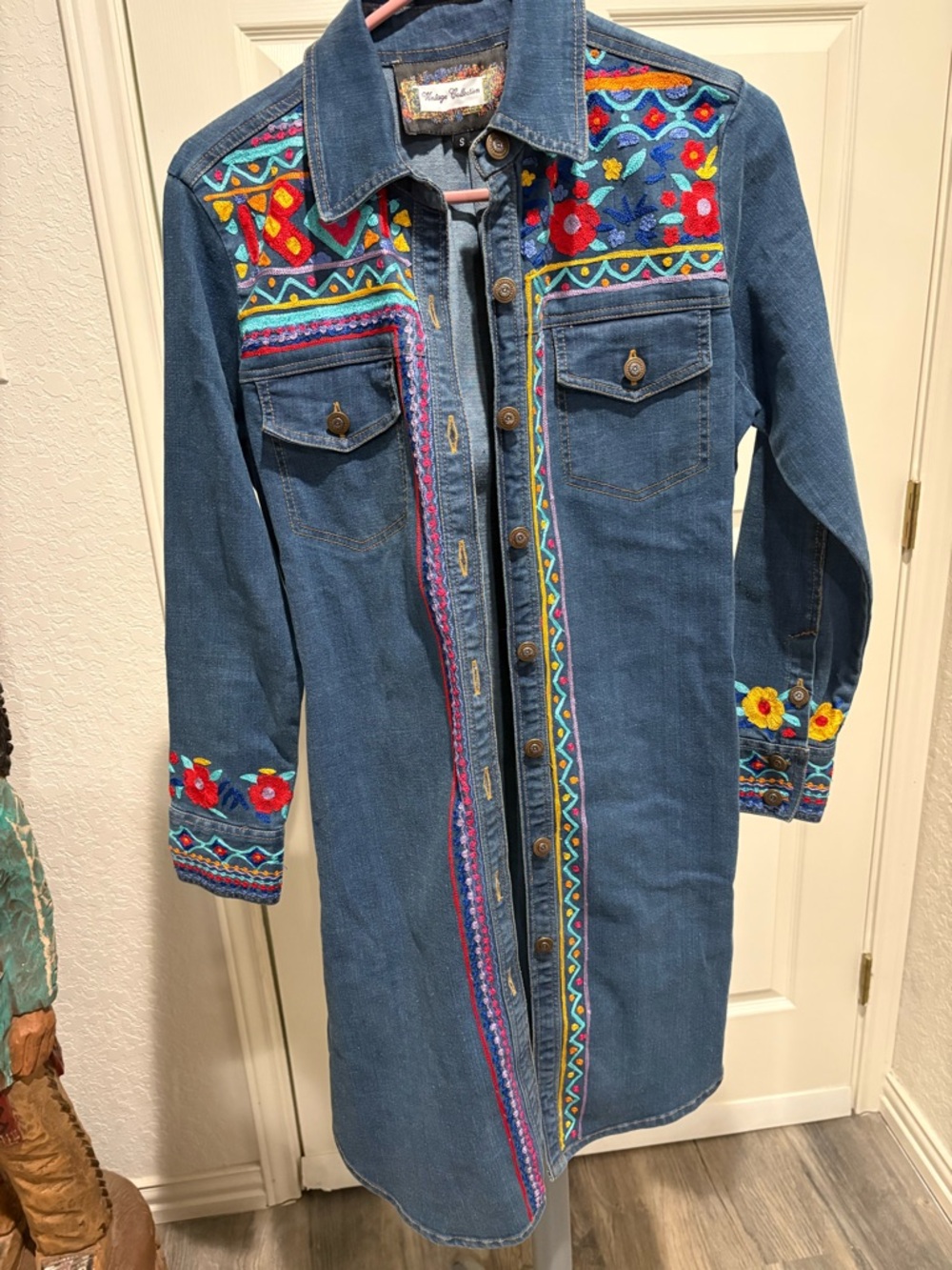 Long denim jacket with beautiful details